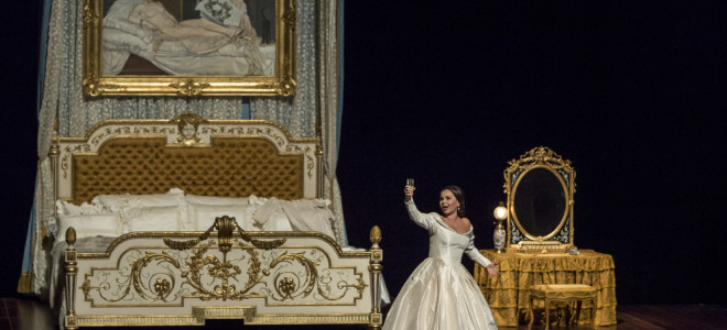 Aleksandra Kurzak s'épanouit en Traviata à Bastille 
