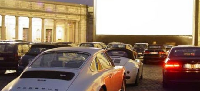 L'Opéra en Drive-In pour respecter les distances à l'English National Opera