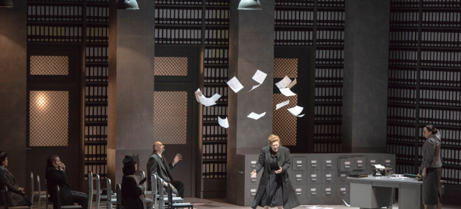 Le lyrisme bureaucratique du Consul de Menotti envahit le Teatro Colón
