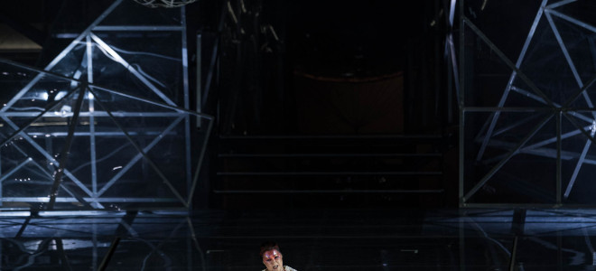 Anna Netrebko dans la main d'Aida pour la 100ème édition des Arènes de Vérone