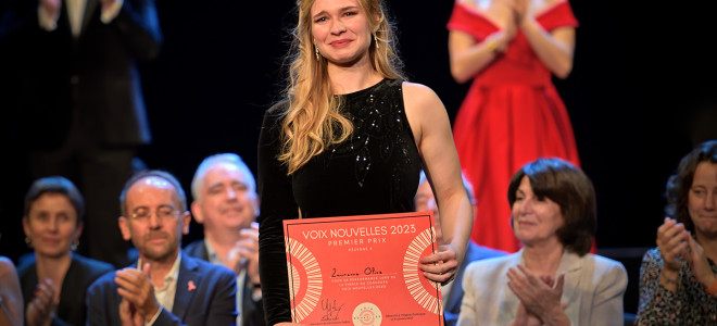 Lauranne Oliva remporte le Concours Voix Nouvelles 2023