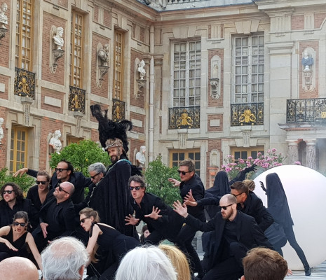 Les Arts Florissants dans la Cour de Marbre à Versailles