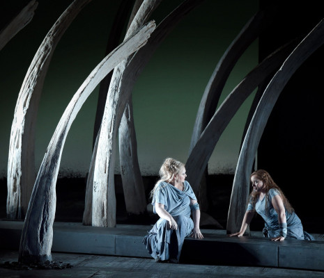 Rachel Nicholls et Michelle Breedt dans Tristan et Isolde