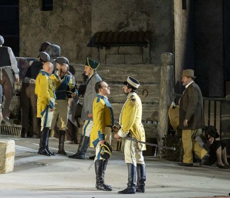 Francesco Meli et Gabriele Sagona dans Carmen par Franco Zeffirelli à Vérone