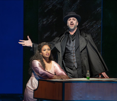 Pretty Yende & Christian Van Horn - Les Contes d'Hoffmann par Bartlett Sher