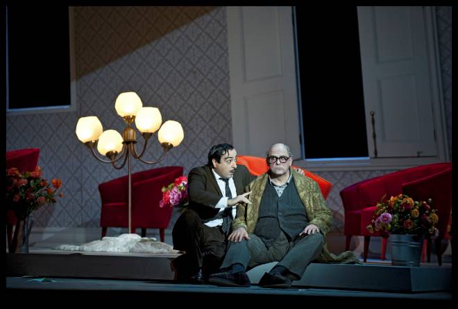 Rodion Pogossov & Pietro Spagnoli - Don Pasquale par Laurent Pelly