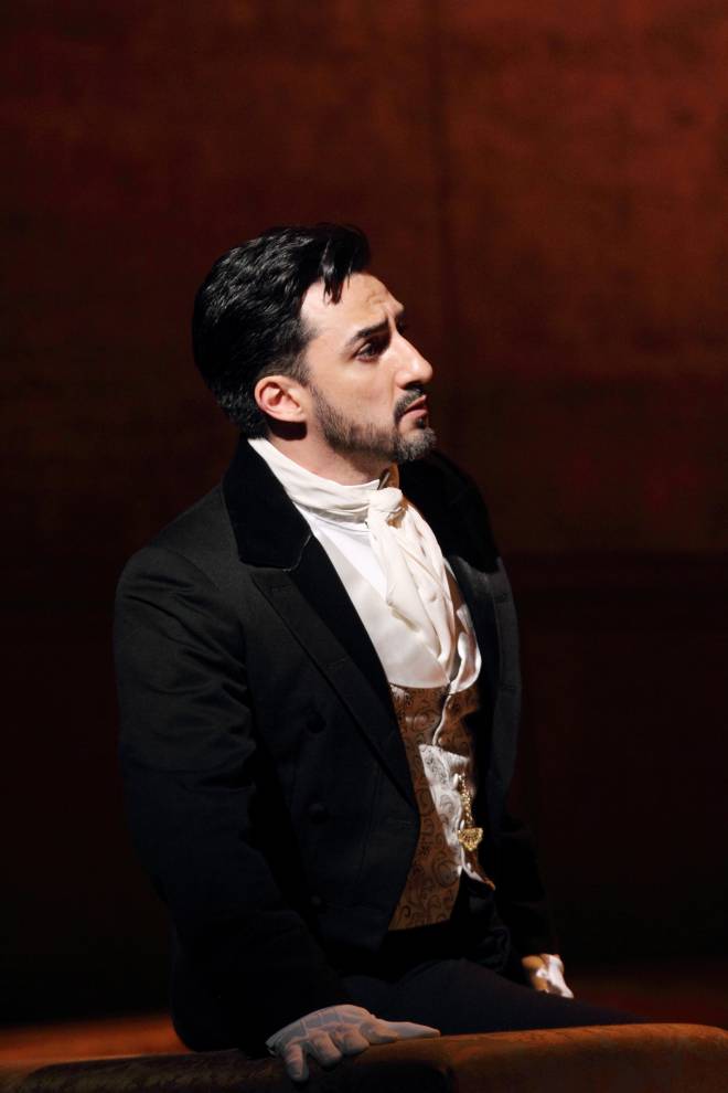Charles Castronovo - La Traviata par Richard Eyre