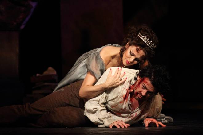 Kristine Opolais et Vittorio Grigolo - Tosca par Jonathan Kent