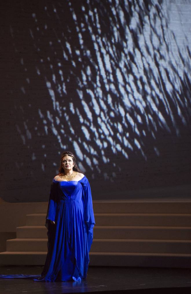 Aida par Shirin Neshat