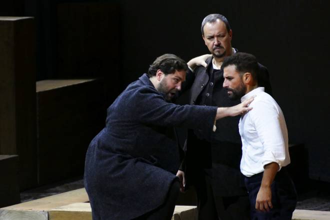Alexandre Duhamel, Patrick Bolleire et Enea Scala dans Guillaume Tell