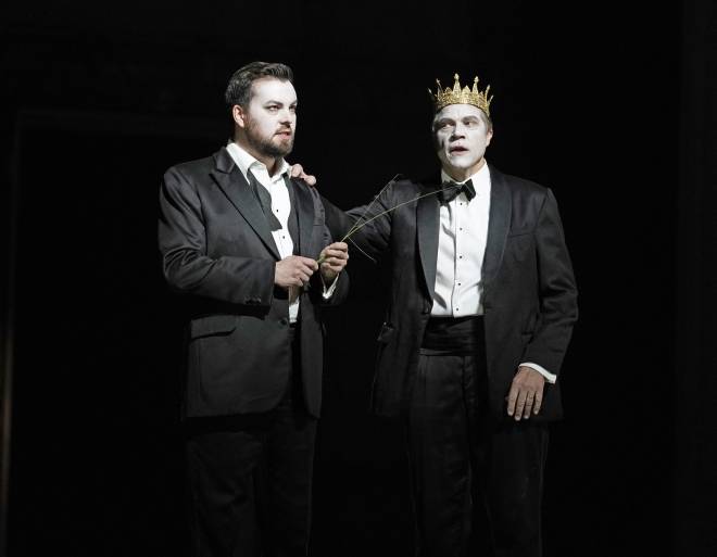 David Butt Philip & Rod Gilfry - Hamlet par Neil Armfield