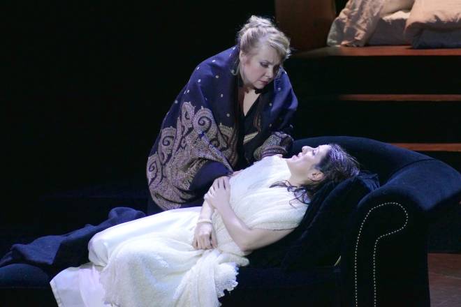 Svetlana Lifar & Ruth Iniesta - La Traviata par Renée Auphan, Yves Coudray