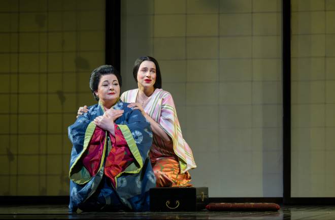 Elizabeth DeShong & Asmik Grigorian - Madame Butterfly par Anthony Minghella