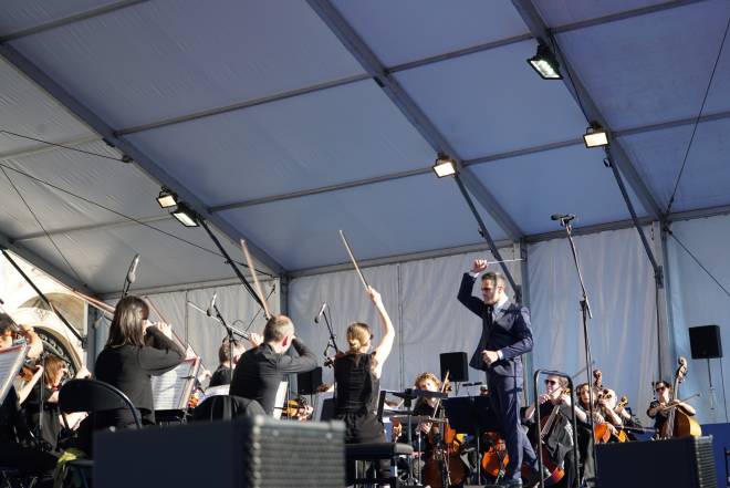 Orchestre de chambre de Paris, Parvis de l'Hôtel de Ville