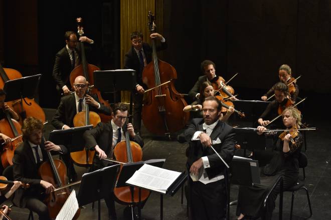 Fabien Gabel et l'Orchestre de chambre de Paris