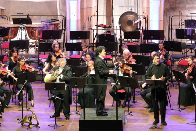 Jean-Pierre Dassonville, Alain Altinoglu, Ed Lyon et l'Orchestre Symphonique de la Monnaie