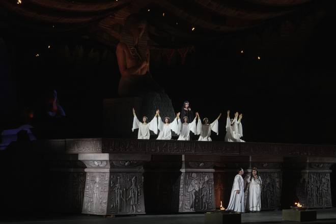 Agnieszka Rehlis, Ivan Magri et Maria José Siri dans Aida par Gianfranco de Bosio aux Arènes de Vérone