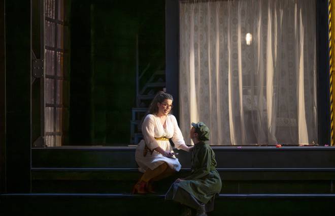 Hélène Guilmette & Floriane Derthe - La Fille de Madame Angot par Richard Brunel