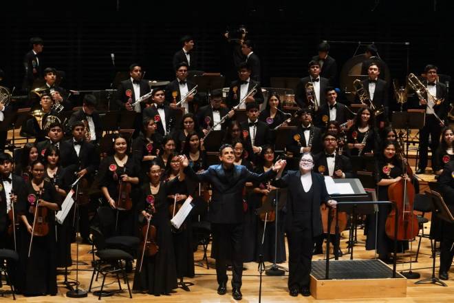 Juan Diego Flórez, Ana María Patiño-Osorio & la Sinfonía por el Perú