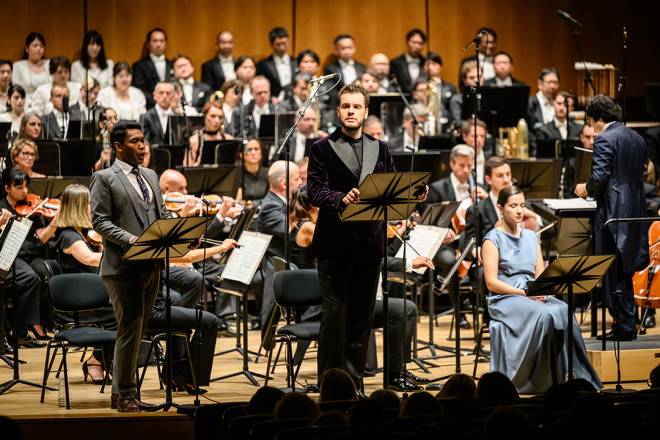 Michael Arivony, Julien Henric et Hélène Carpentier chantent L'Ancêtre de Saint-Saëns dirigés par Kazuki Yamada