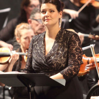 Jennifer Michel - La Favorite version concert