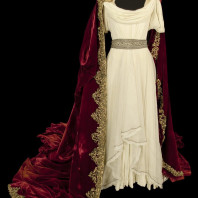 Costume de Marcel Escoffier pour Maria Callas dans Norma de Bellini