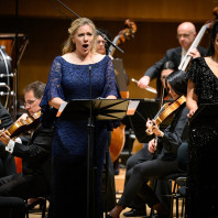 Jennifer Holloway chante L'Ancêtre de Saint-Saëns