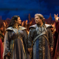 Elaine Alvarez, Marc Laho et Patrick Delcour dans Jérusalem de Verdi