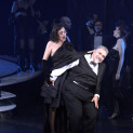 Emma Parkinson et Frédéric Goncalves dans La Traviata par Oriol Tomas