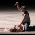 Roberto Alagna et Clémentine Margaine dans Carmen par Calixto Bieito