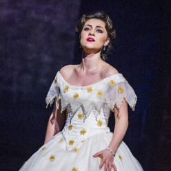 Venera Gimadieva - La Traviata par Richard Eyre