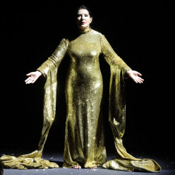 7 Deaths of Maria Callas par Marina Abramović, Lynsey Peisinger