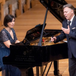 Morgane Fauchois et Roberto Alagna - cropped