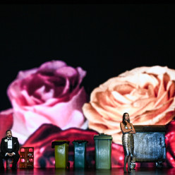 René Barbera et Nadine Sierra - La Traviata par Simon Stone
