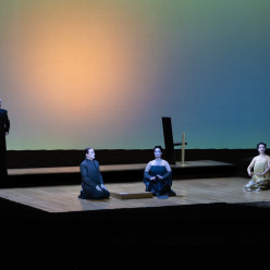 Carlo Bosi, Christopher Maltman, Eleonora Buratto, Aude Extrémo et Andres Cascante - Madame Butterfly par Robert Wilson