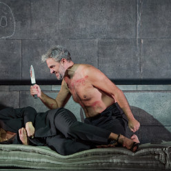 Ahlima Mhamdi & Armando Noguera - Hamlet par Frank Van Laecke